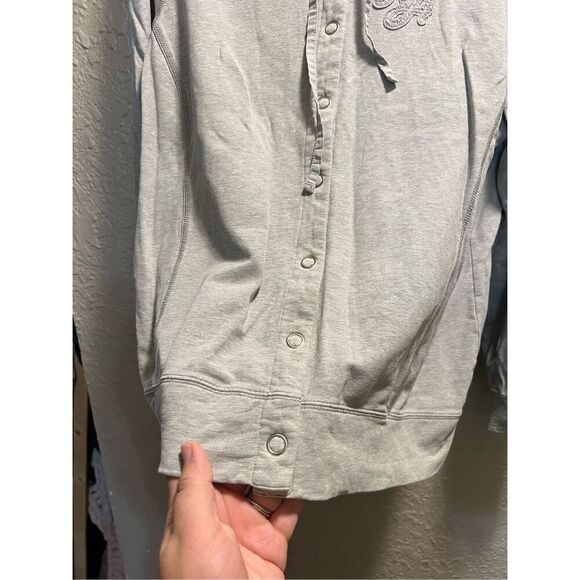 Tommy Hilfiger Grey Snap Button Up Woman’s Hoodie Size 1X -Flaw On Sleeve - Picture 5 of 16